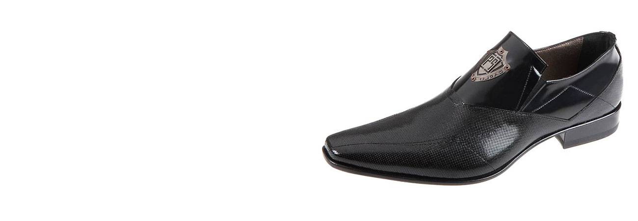 Black men’s dress shoe from the previous website material, representing classic Italian footwear styling.